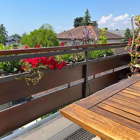 Maisonette By The Ferienhaus *